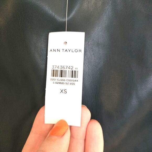 NWT Ann Taylor Faux Leather Peplum Top XS - Deep Teal / Forest Green - Picture 6 of 8